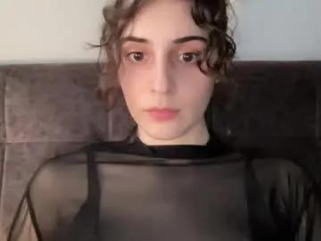 wonderland_stia on Chaturbate