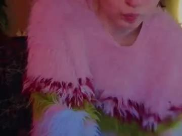 wow_luvng on Chaturbate