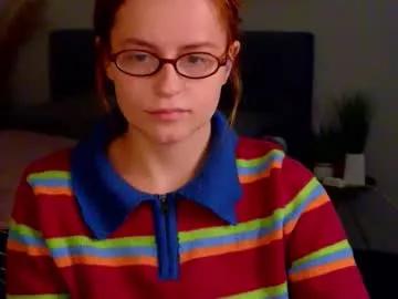 wow_luvng on Chaturbate