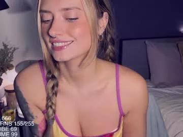 yvie_ on Chaturbate