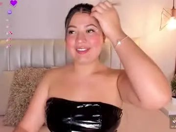 Freechat zuzu_sweet on Chaturbate