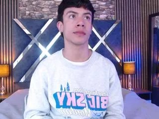 aaron_blink_james_oclock on Flirt4Free 