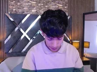 aaron_blink_james_oclock on Flirt4Free 