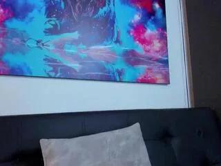 aaron_strong on Flirt4Free 