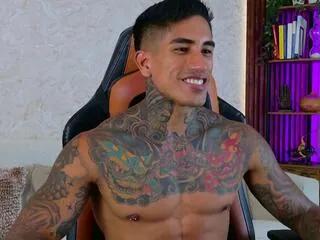 adan_reilly on Flirt4Free 