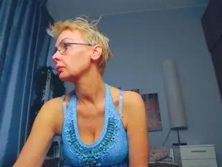 addie_lynn on Flirt4Free 