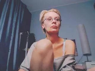 addie_lynn on Flirt4Free 