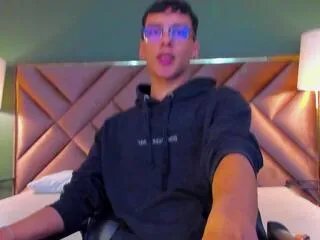 aidden_royce on Flirt4Free 