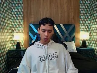 aidden_royce on Flirt4Free 