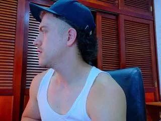 alan_ferrer on Flirt4Free 