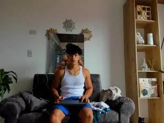 alan_moan on Flirt4Free