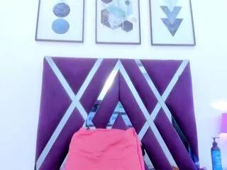 alana_flores on Flirt4Free 