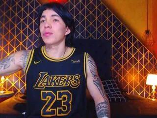 alejandro_conor on Flirt4Free