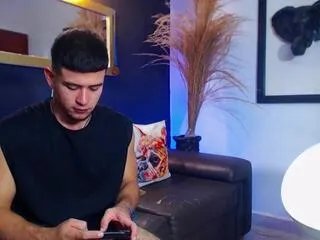 Offline alejo_king on Flirt4Free