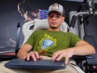 alessandro_kiing on Flirt4Free 