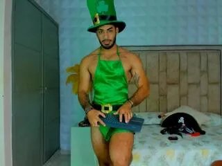 Offline alessio_moretti on Flirt4Free