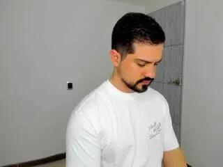 alesso_ferrara on Flirt4Free
