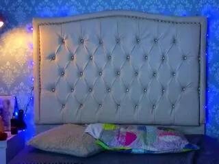 alice_pine on Flirt4Free
