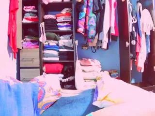 Offline alixabeth on Flirt4Free