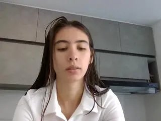 Offline alma_queen on Flirt4Free