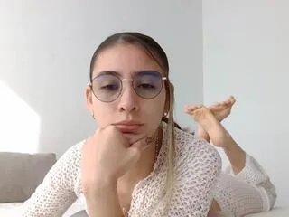 Offline alma_queen on Flirt4Free