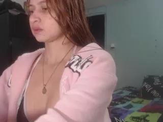 amanda_roses on Flirt4Free 