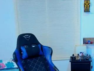 andrew_price on Flirt4Free