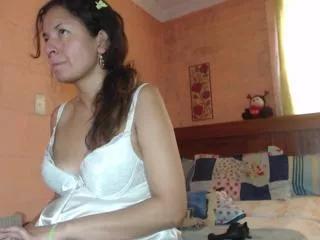 angela_tayson on Flirt4Free 