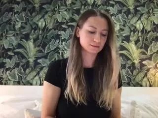 Offline anja on Flirt4Free