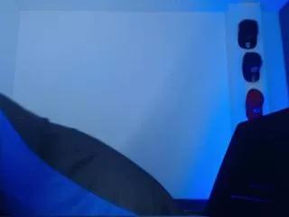 apolo_strongman on Flirt4Free 
