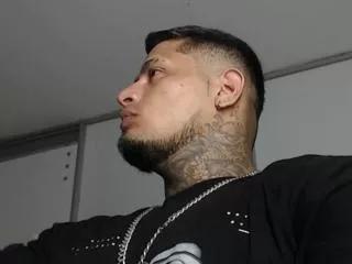 apolo_strongman on Flirt4Free 