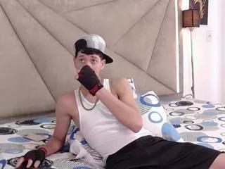 archie_dicaprio on Flirt4Free 