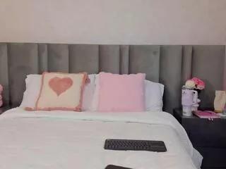 ariana_james on Flirt4Free 
