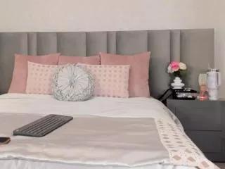 ariana_james on Flirt4Free 