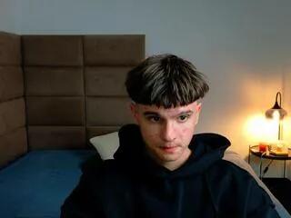 armand_bubka on Flirt4Free