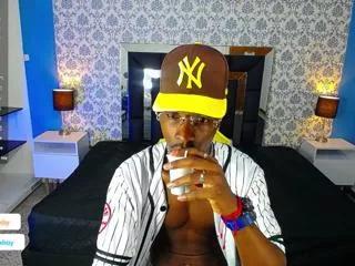 aron_collins on Flirt4Free 
