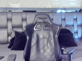 aron_jonnes on Flirt4Free 