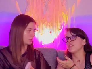 artemisa_burns_trinity_cullen on Flirt4Free 