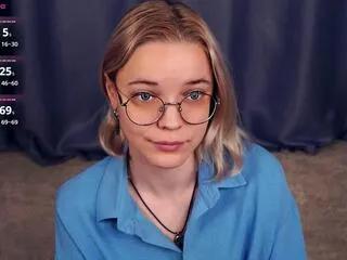 ashleigh_connington on Flirt4Free