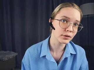 ashleigh_connington on Flirt4Free