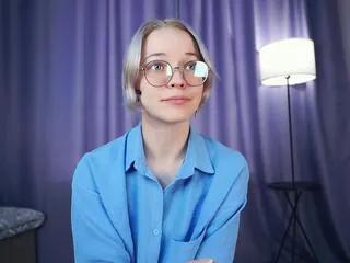 ashleigh_connington on Flirt4Free
