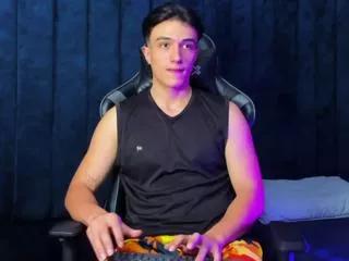 aslan_fox on Flirt4Free 