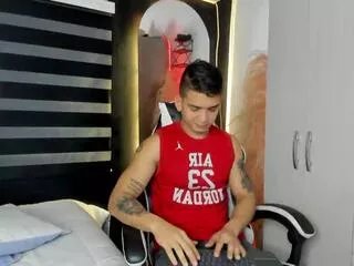 Offline aston_lux on Flirt4Free