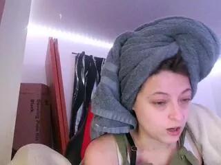 bambi_bi on Flirt4Free 