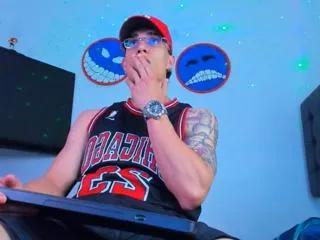 benjamin_calloway on Flirt4Free 