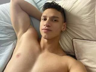 benjamin_evans on Flirt4Free 