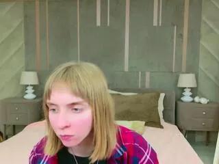 beverly_gomes on Flirt4Free