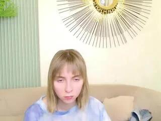 beverly_gomes on Flirt4Free