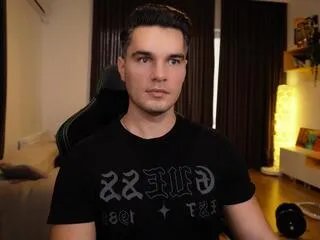 Offline billy_amore on Flirt4Free