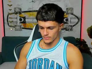 brooklyn_spencer on Flirt4Free